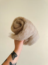 Load image into Gallery viewer, Camel Macchiato - 2 oz Camel + Rambouillet Luxury Fiber Batt