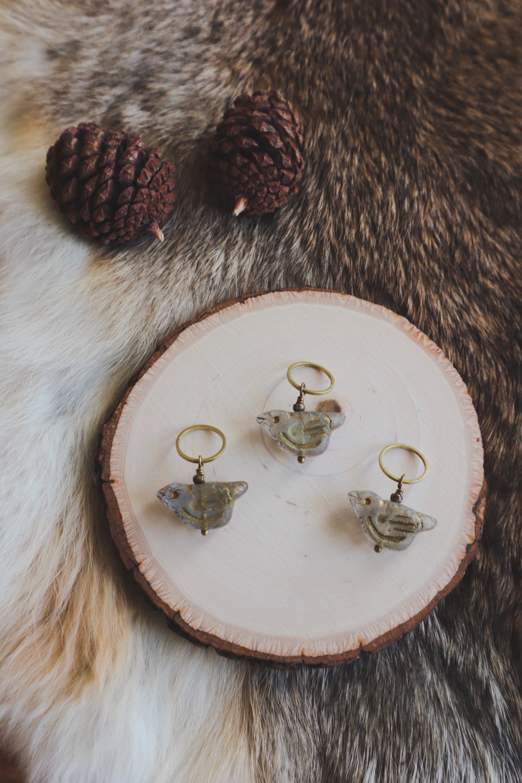 Brassy Bird // Deluxe Czech Glass Stitch Marker Horse Feather Fiber Arts