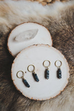 Load image into Gallery viewer, E S S E N T I A L S // Snowflake Obsidian