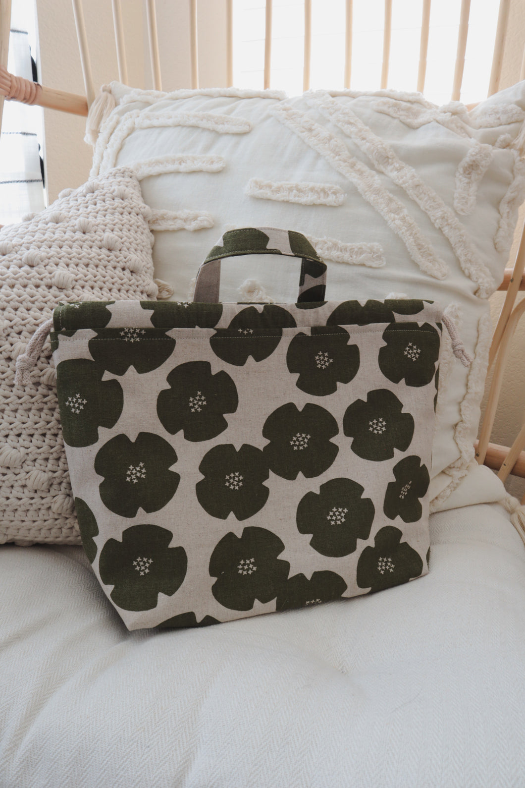 Green Floral // Medium Linen Project Bag
