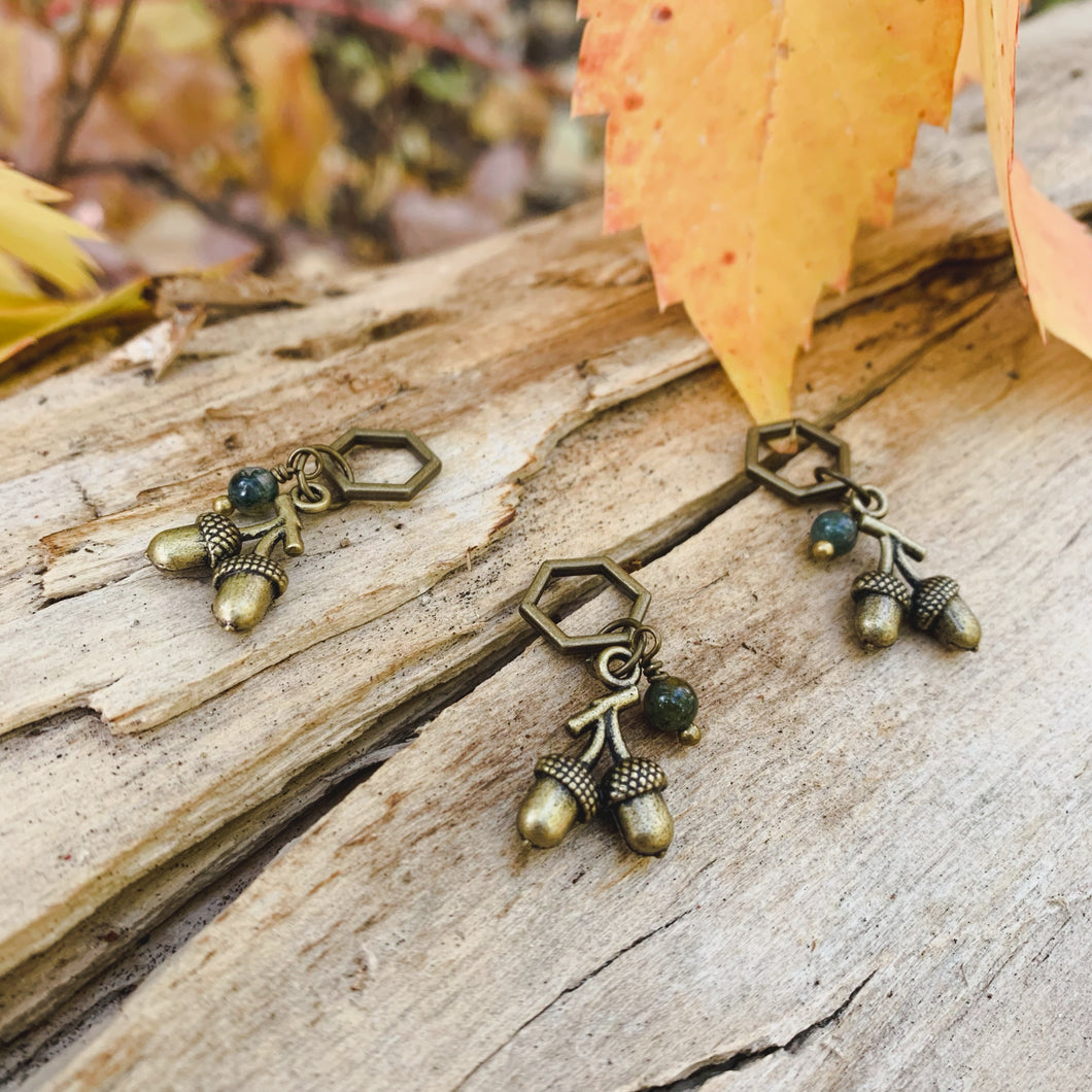Fall Forager - Brass Acorn + Green Agate Honeycomb stitch marker
