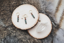 Load image into Gallery viewer, Serpentine Stone // Stitch Marker
