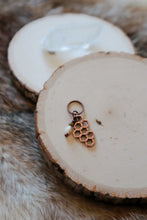 Load image into Gallery viewer, Copper Honeycomb Stitch Marker
